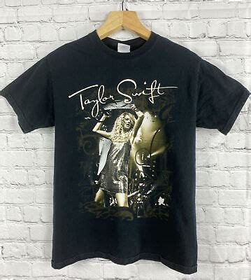 Fearless Shirt Taylor Swift Fearless Shirt The Eras Tour Shirt Fearless Era Tshirt Heart Hands Fearless Shirt (22) $ 23.95. Add to Favorites Taylor Swift Fearless (Taylor's Version) Inspired Album Poster, PNG, Digital Download, Taylor Swift Decor, Music Poster, Taylor Swift Poster (4) $ 4.01. Digital Download ...